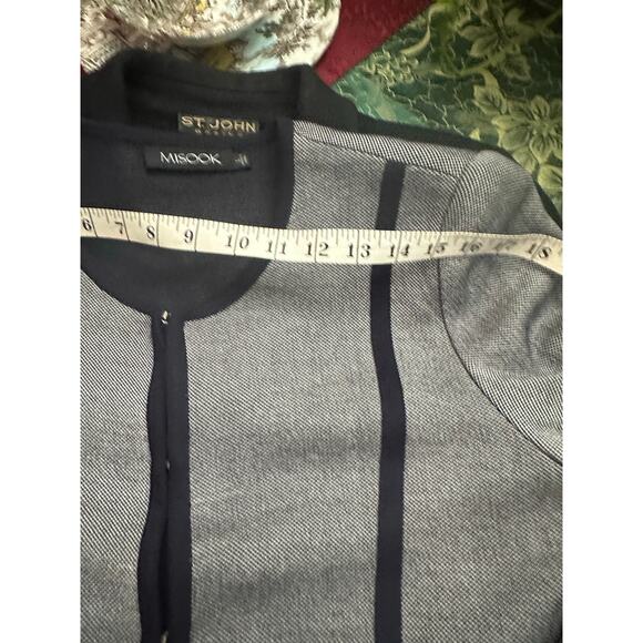 Exclusively Misook Knit Cardigan With Black  Trim And Pockets Size Large NWT - Picture 7 of 10